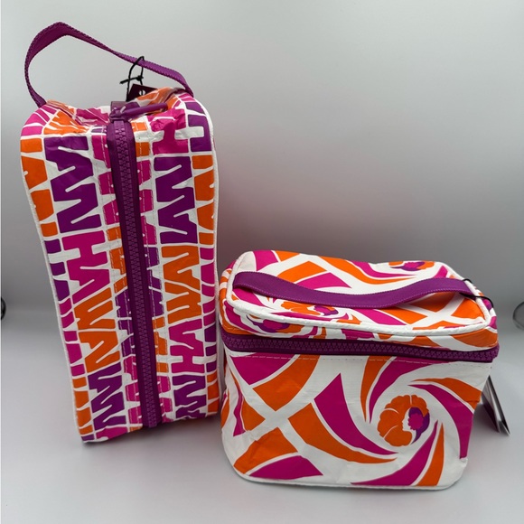 Aloha Collection x Hawaiian Airlines Dopp kit & Cabin Crew